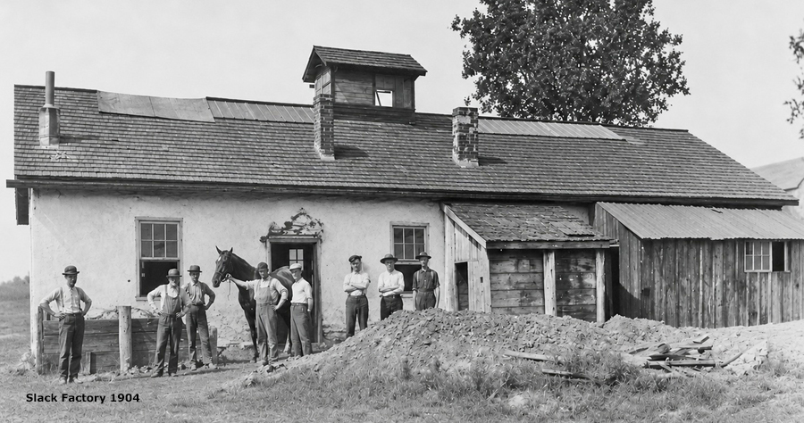Slack auger factory, 1904