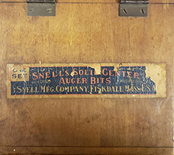 Solid center label detail on side of Bartlett Box