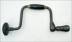 Backus brace, Moore-type ratchet
